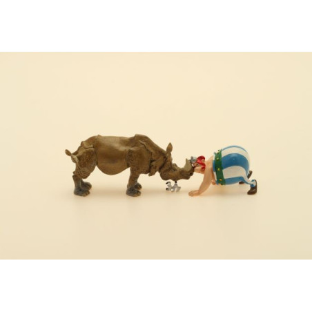 Obelix-Figur - Nase an Nase mit dem Rhinozeros